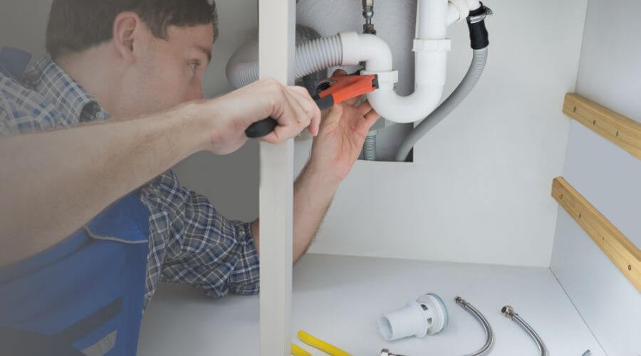 Local tankless water heater installation in Henry, SD